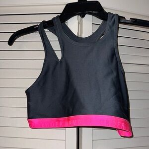 🔥3 for $25🔥 (EUC) GRAY AND HOT PINK SPORTS BRA. SZ M